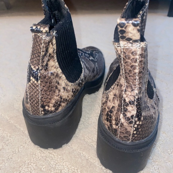 Snake skin booties - Picture 3 of 4